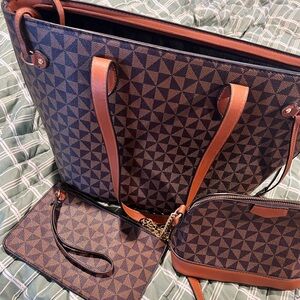 Geometric Patterned Tote Bag Set